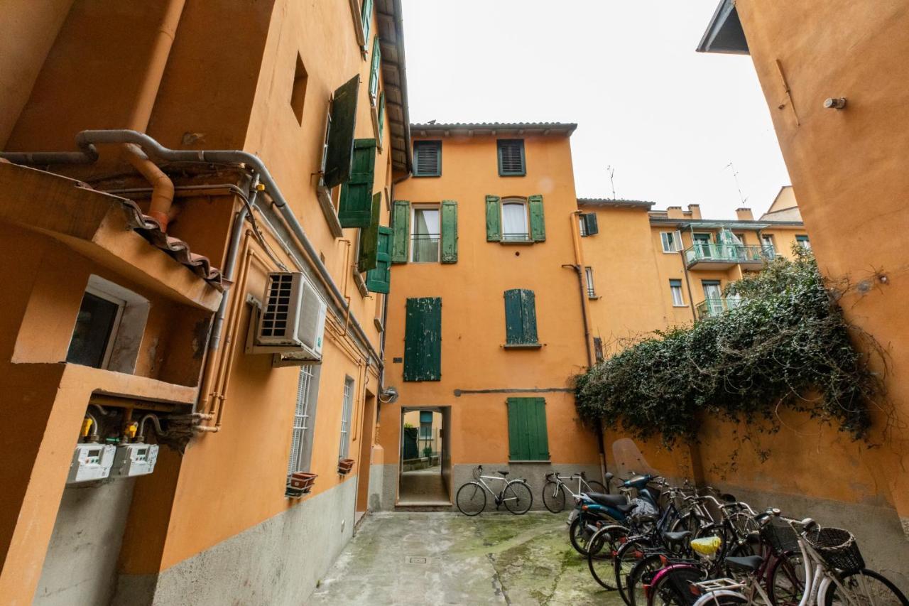 Housmart Pratello 48 Apartment Bologna Luaran gambar