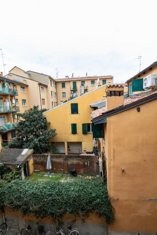 Housmart Pratello 48 Apartment Bologna Luaran gambar